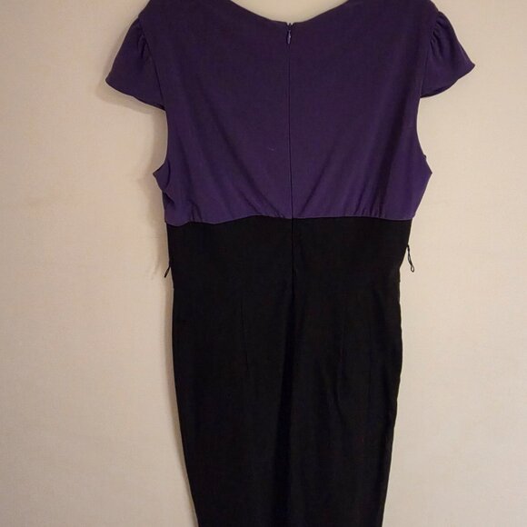 Dress - Picture 1 of 3